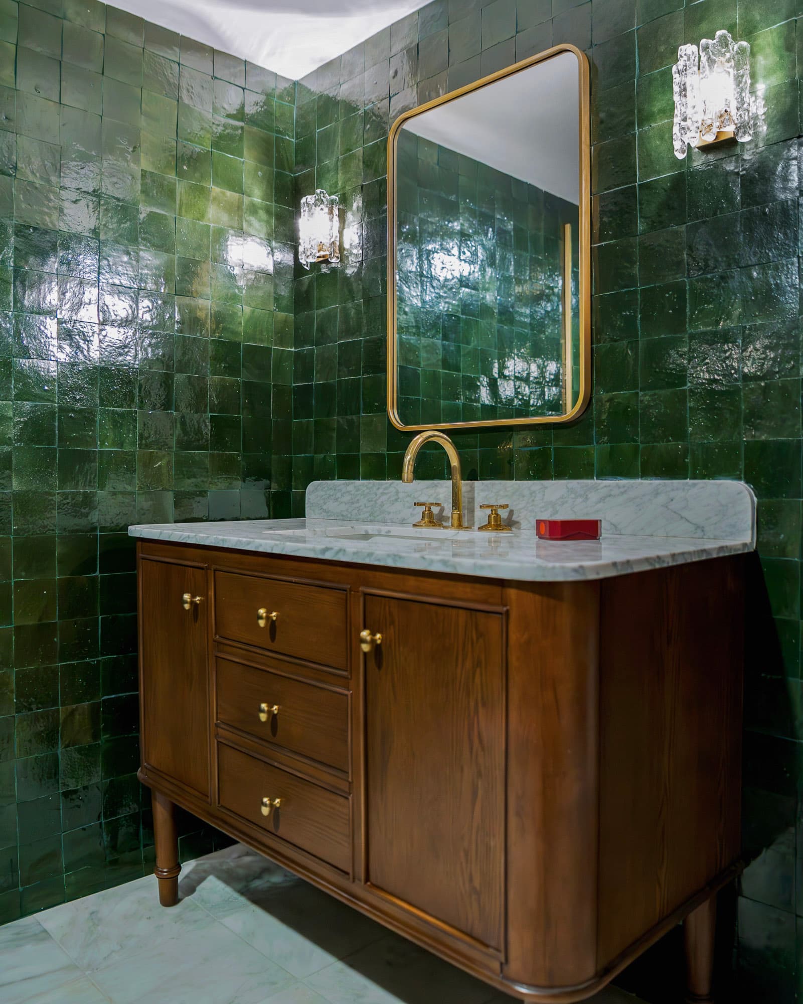 An Emerald Guest Bath
